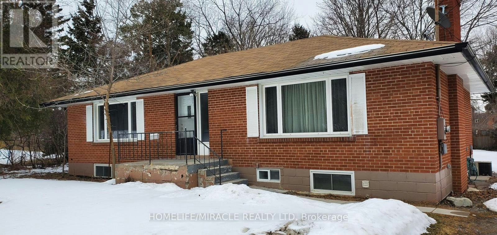 544 Gillmoss Road, Pickering, ON, L1W 3J4