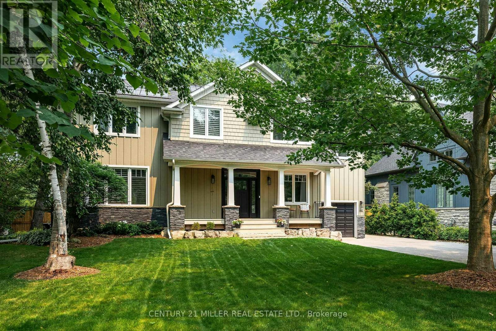407 Maple Grove Drive, Oakville, ON, L6J 4V8