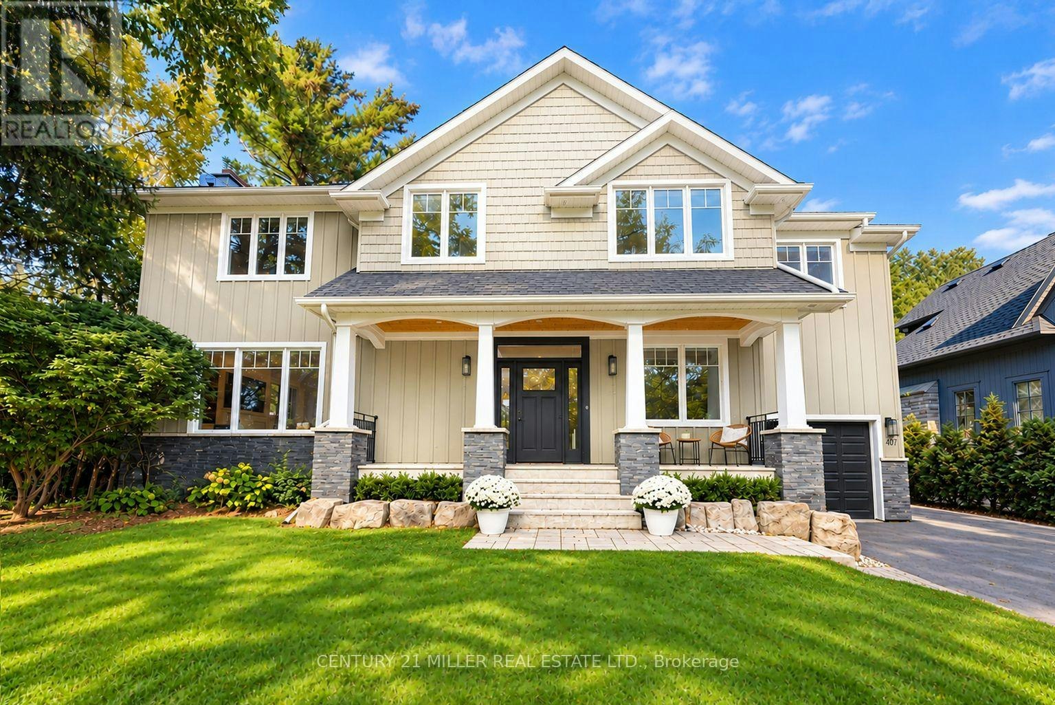 407 Maple Grove Drive, Oakville, ON, L6J 4V8