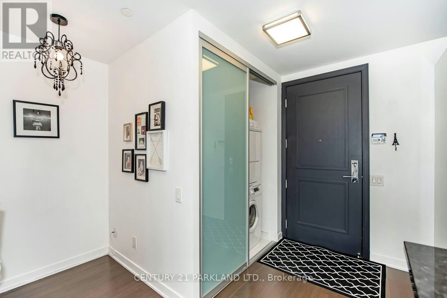 2509-90 Park Lawn Road, Toronto, ON, M8Y 0B6 - 3