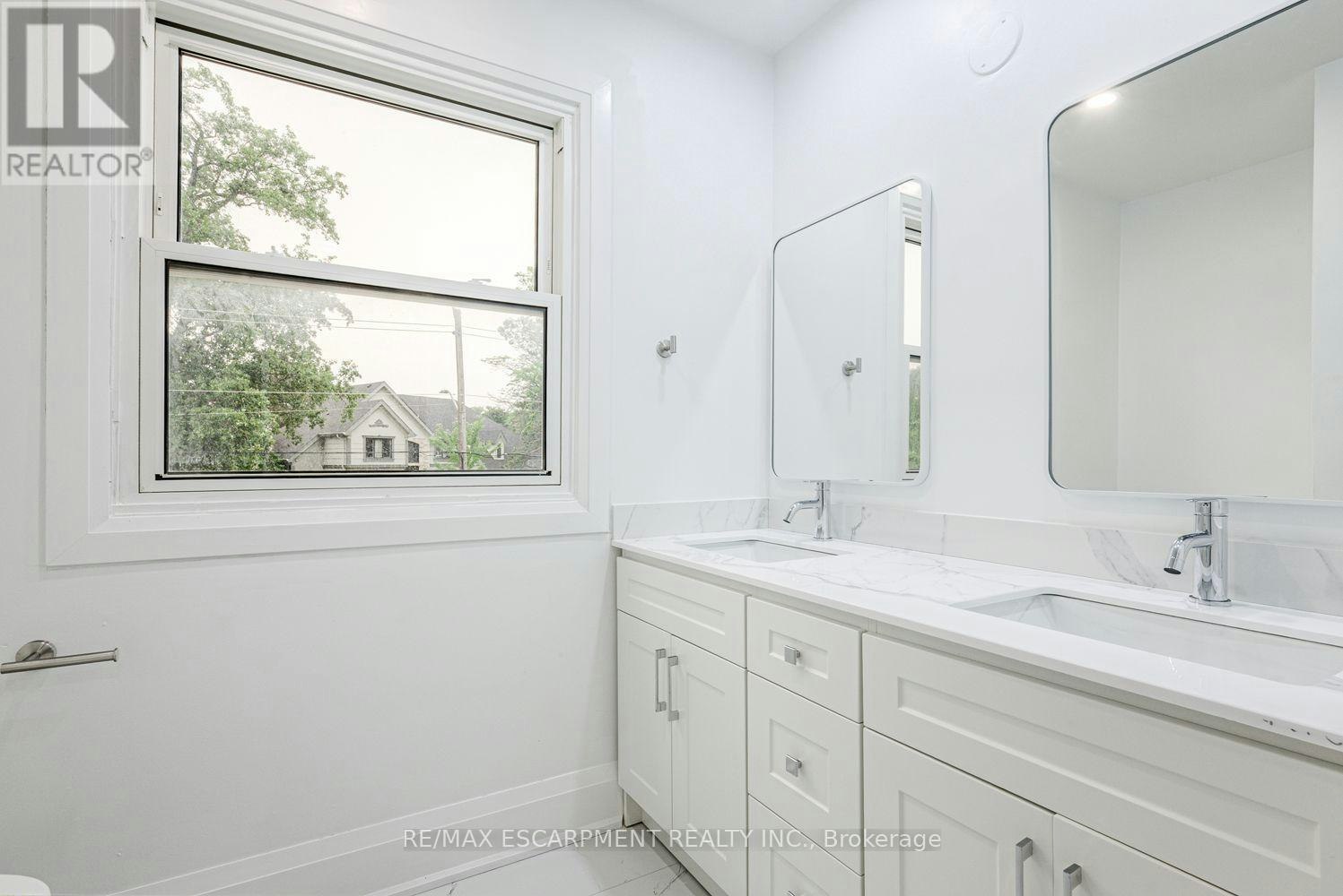 2104 Mississauga Road, Mississauga, ON, L5H 2K6 - 25
