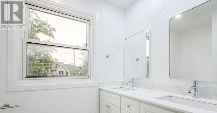 2104 Mississauga Road, Mississauga, ON, L5H 2K6 - 25