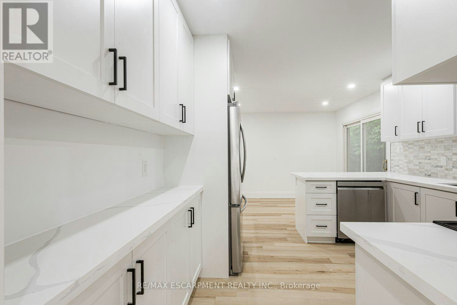 2104 Mississauga Road, Mississauga, ON, L5H 2K6 - 10