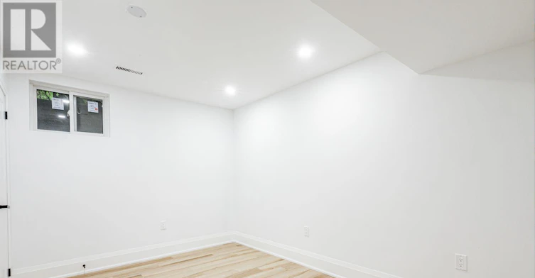 2104 Mississauga Road, Mississauga, ON, L5H 2K6 - 36