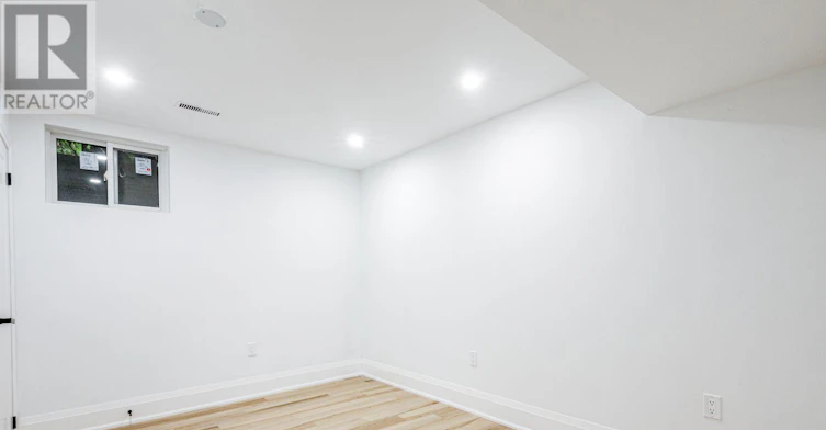 2104 Mississauga Road, Mississauga, ON, L5H 2K6 - 35