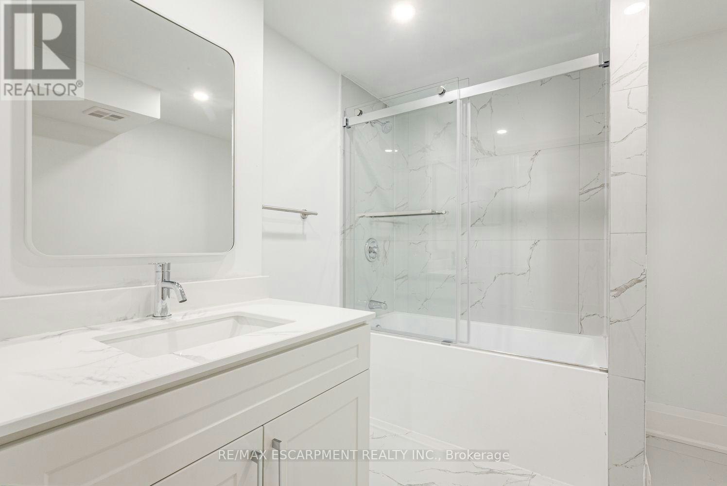 2104 Mississauga Road, Mississauga, ON, L5H 2K6 - 40