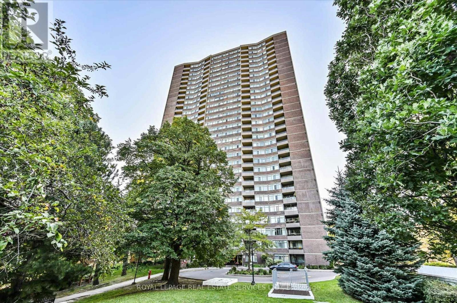 301-3100 Kirwin Avenue, Mississauga, ON, L5A 3S6
