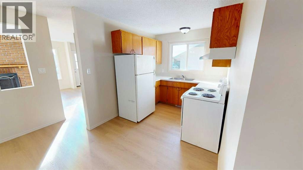 12124 95a Street, Grande Prairie, AB, T8V 5C5 - 5
