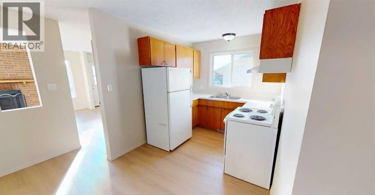 12124 95a Street, Grande Prairie, AB, T8V 5C5 - 5