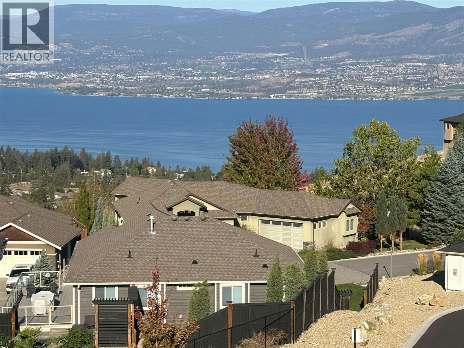 11-796 Kuipers Crescent - 2