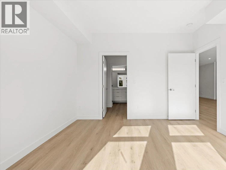 204-5300 Main Street, Kelowna, BC, V1W 0C1 - 28