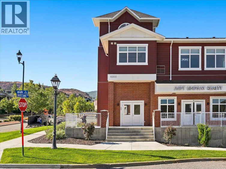 204-5300 Main Street, Kelowna, BC, V1W 0C1 - 44