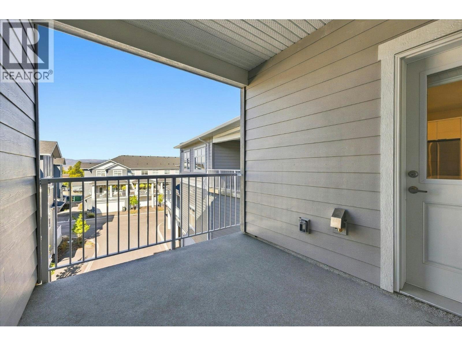 204-5300 Main Street, Kelowna, BC, V1W 0C1 - 38