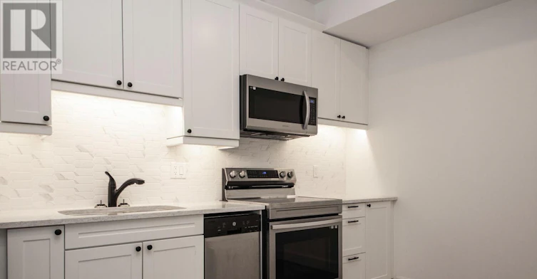 59 Leahys Lane, Peterborough, ON, K9H 2G9 - 2