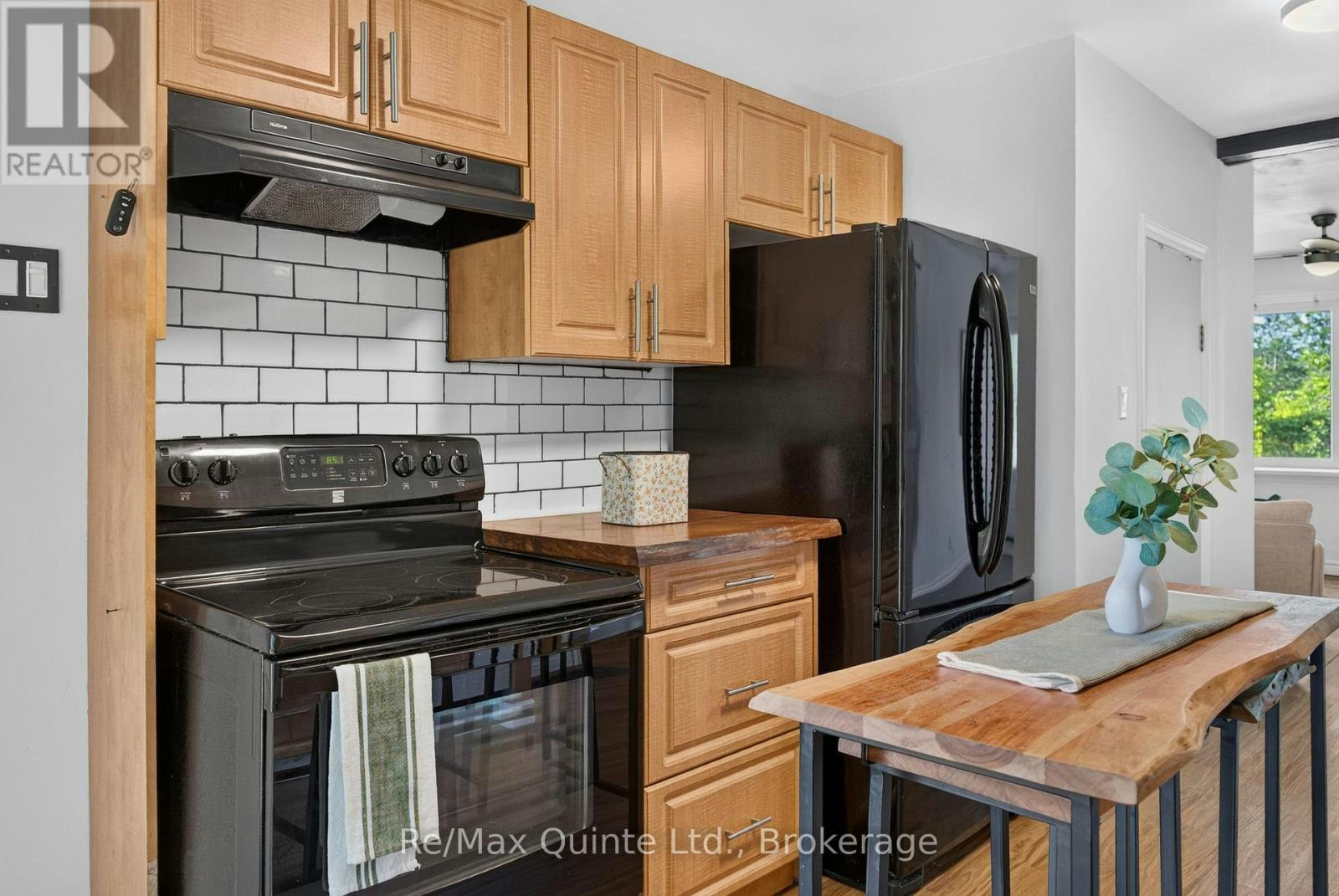 219 Marmora Street, Quinte West, ON, K8V 2J8 - 14
