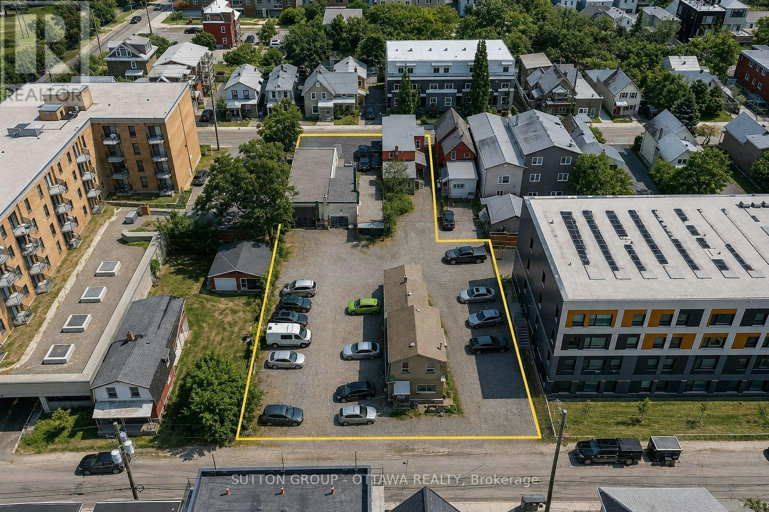 140-143 144 Forward Hinchey Avenue, Ottawa, ON, K1Y 1K8