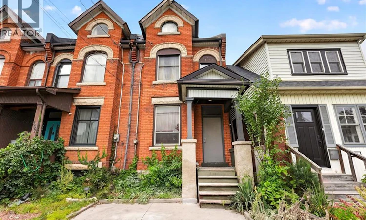 199 Locke Street N