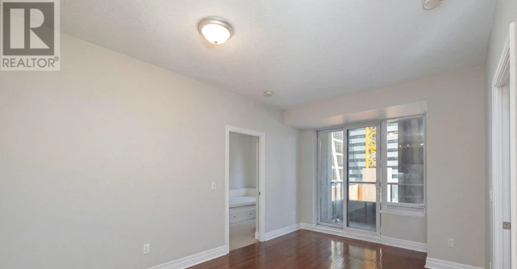 1205-35 Balmuto Street, Toronto, ON, M4Y 0A3 - 6