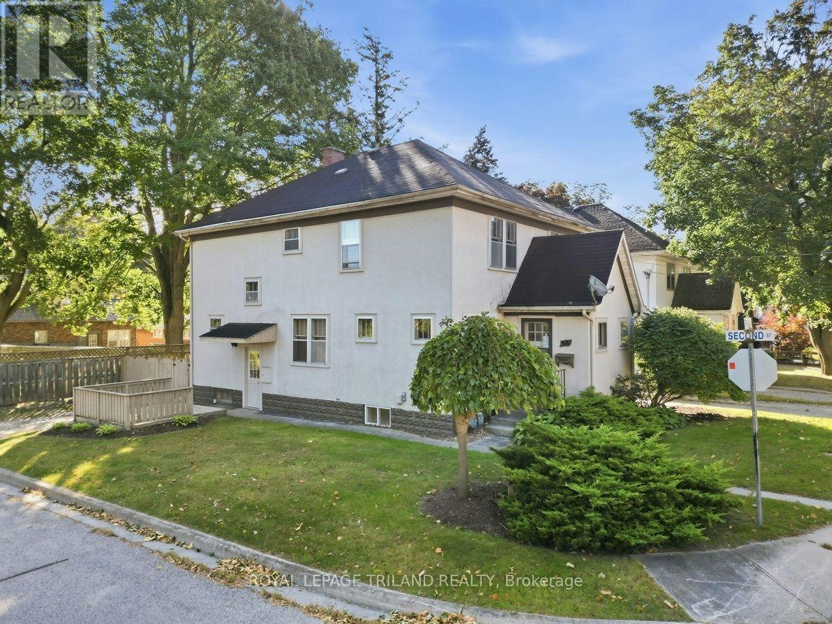 56-58 Frank Street, Tillsonburg, ON, N4G 3M1
