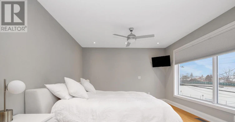 376C Wilmont Avenue, Ottawa, ON, K2A 0B1 - 12