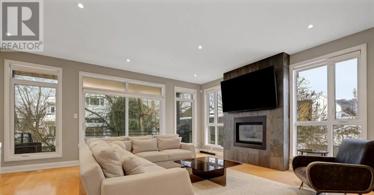 376C Wilmont Avenue, Ottawa, ON, K2A 0B1 - 5