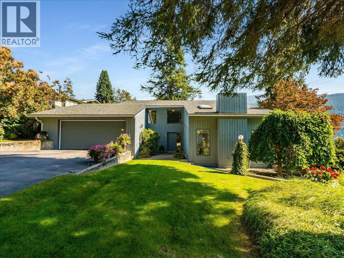 1512 Nasookin Road, Nelson, BC, V1L 6J6