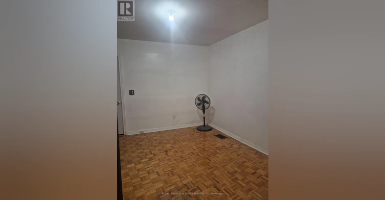 1584 Dundas Street W, Toronto, ON, M6K 1T8 - 8