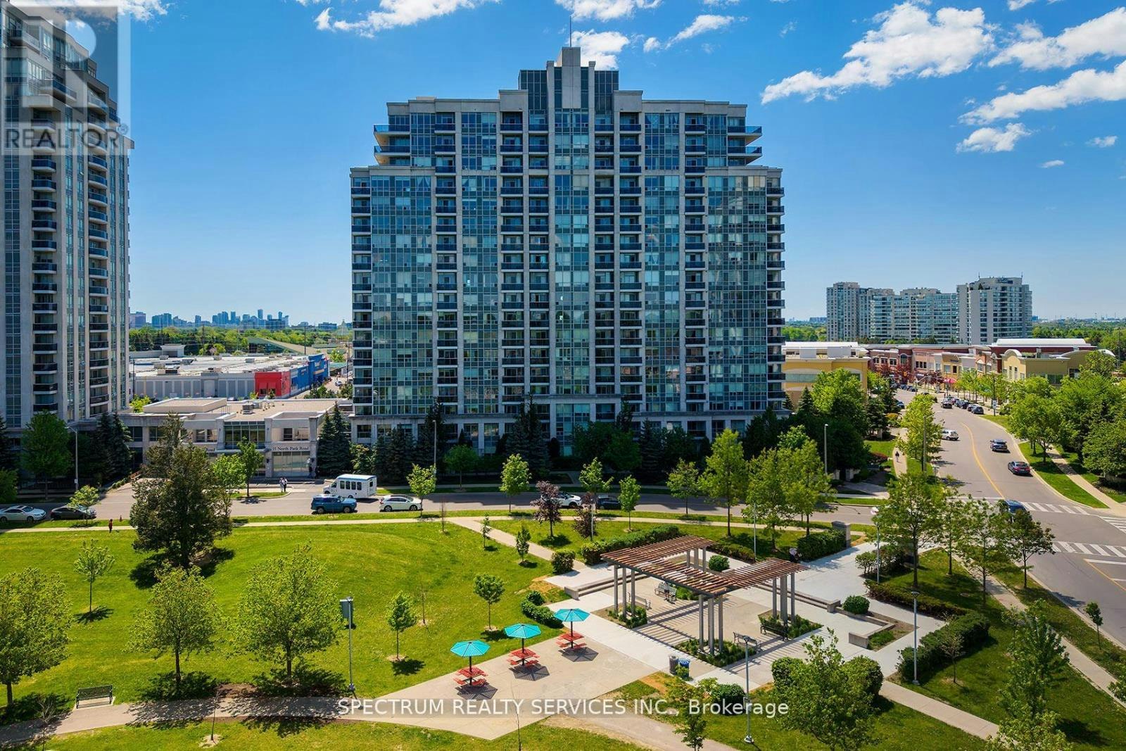 904-15 Park Road NORTH, Vaughan, ON, L4J 0A1 - 2