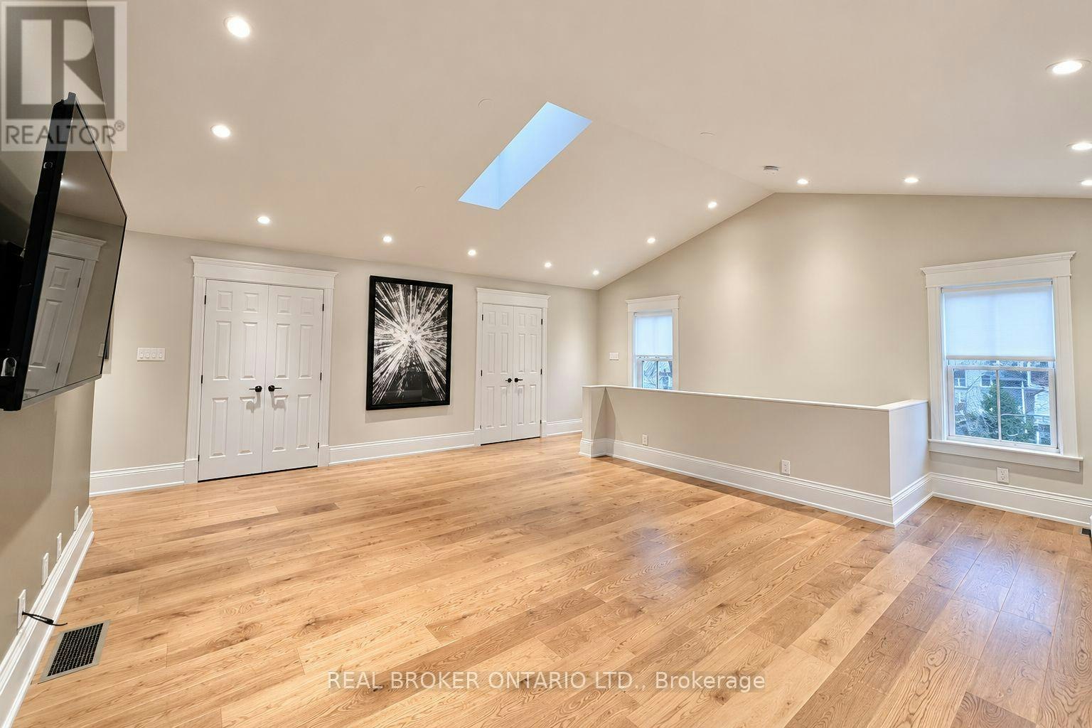 COACH HOUSE-361 Main Street N, Markham, ON, L3P 1Z3 - 5