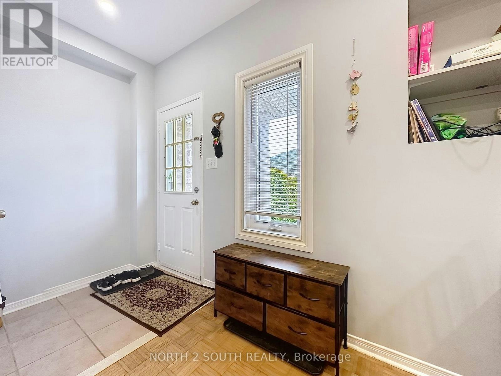 5 Bellagio Crescent, Vaughan, ON, L4K 5J9 - 11