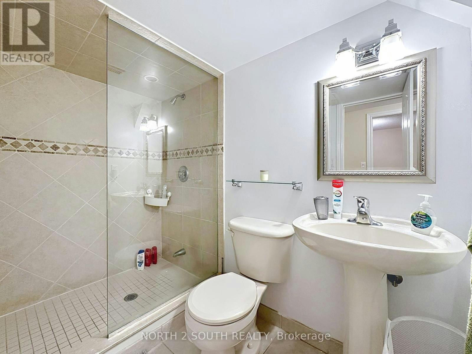 5 Bellagio Crescent, Vaughan, ON, L4K 5J9 - 24