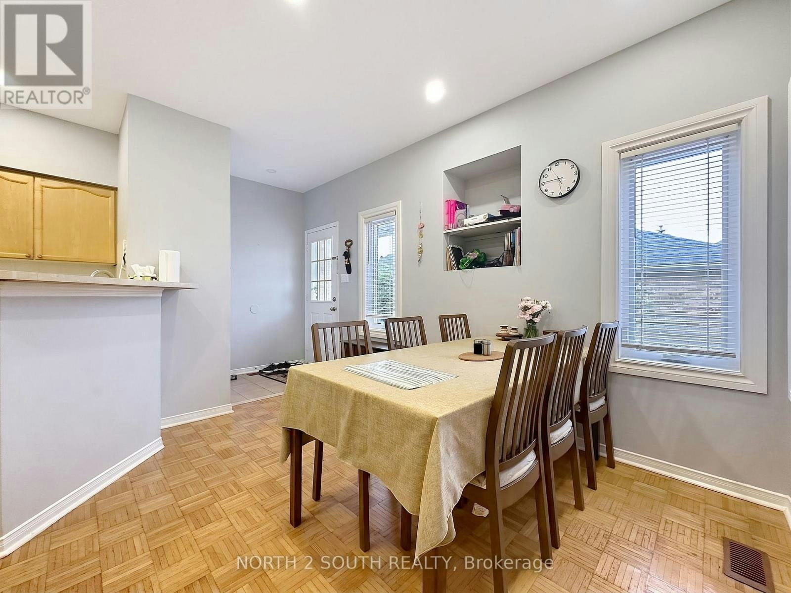 5 Bellagio Crescent, Vaughan, ON, L4K 5J9 - 10