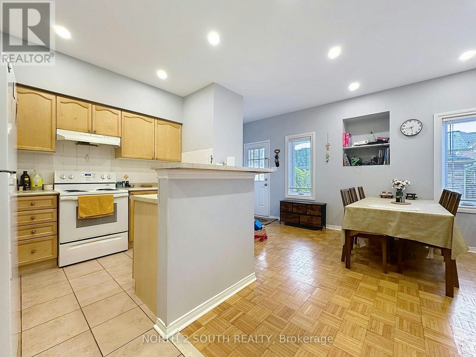 5 Bellagio Crescent, Vaughan, ON, L4K 5J9 - 6