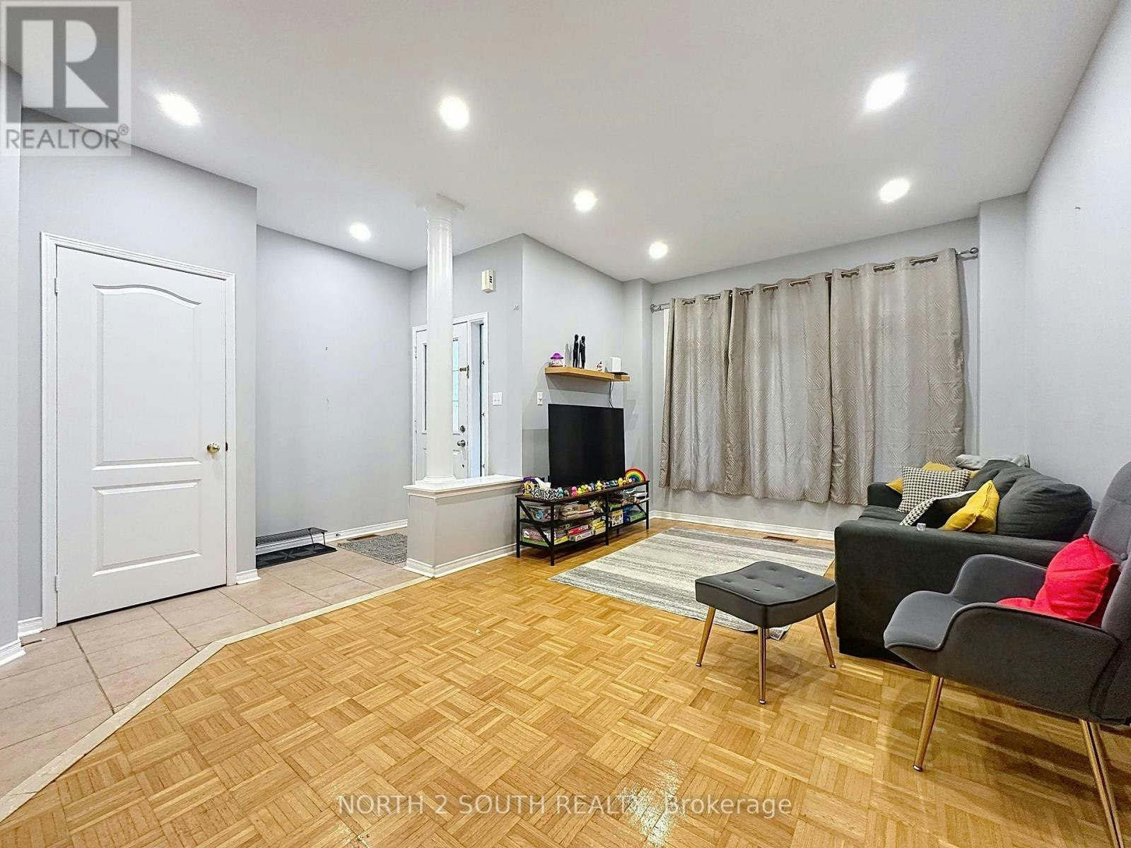5 Bellagio Crescent, Vaughan, ON, L4K 5J9 - 3