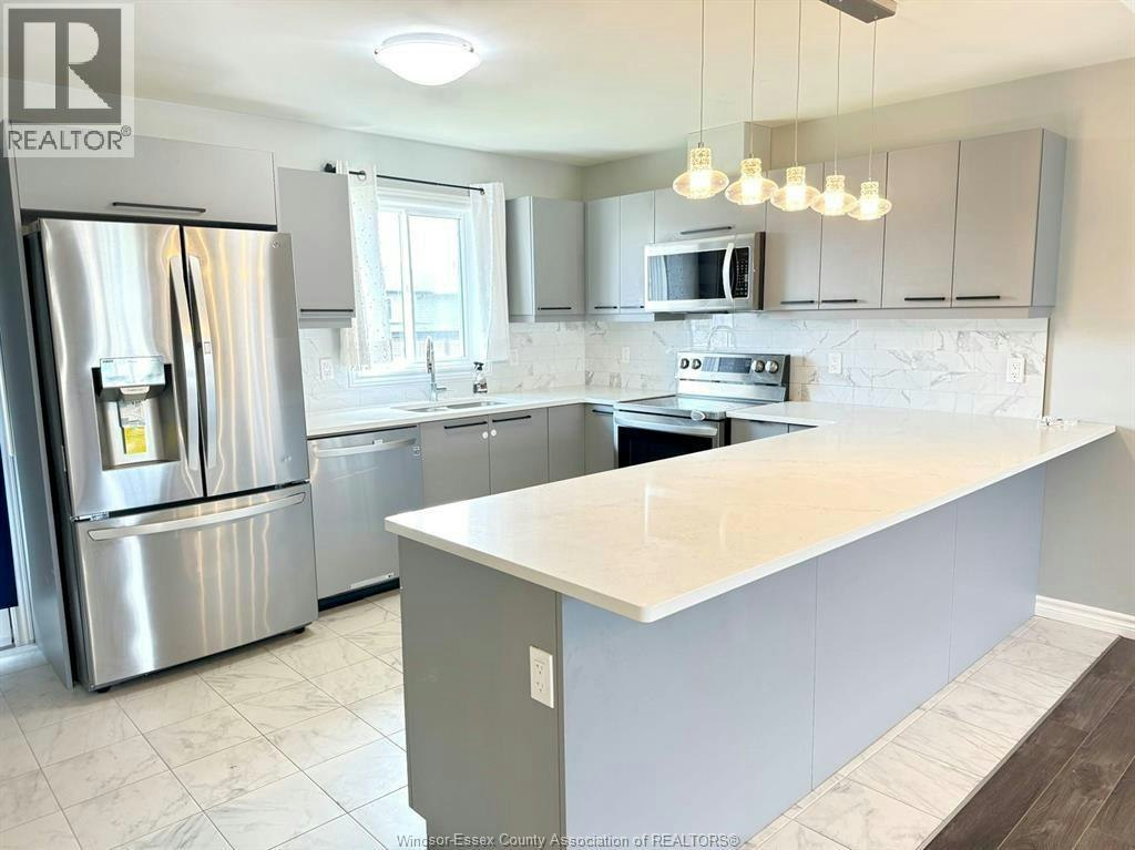 UPPER-1076 Lublin Avenue, Windsor, ON, N8P 0E5 - 5