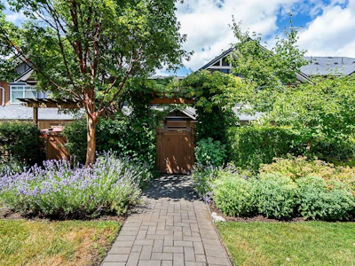 78-2979 156 Street - 3