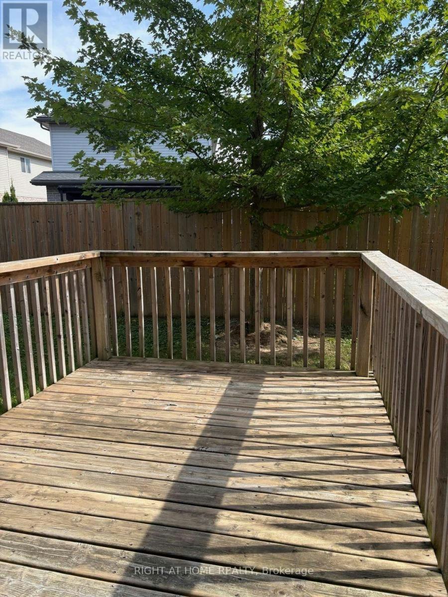 212-1960 Dalmagarry Road, London, ON, N6G 0T8 - 10