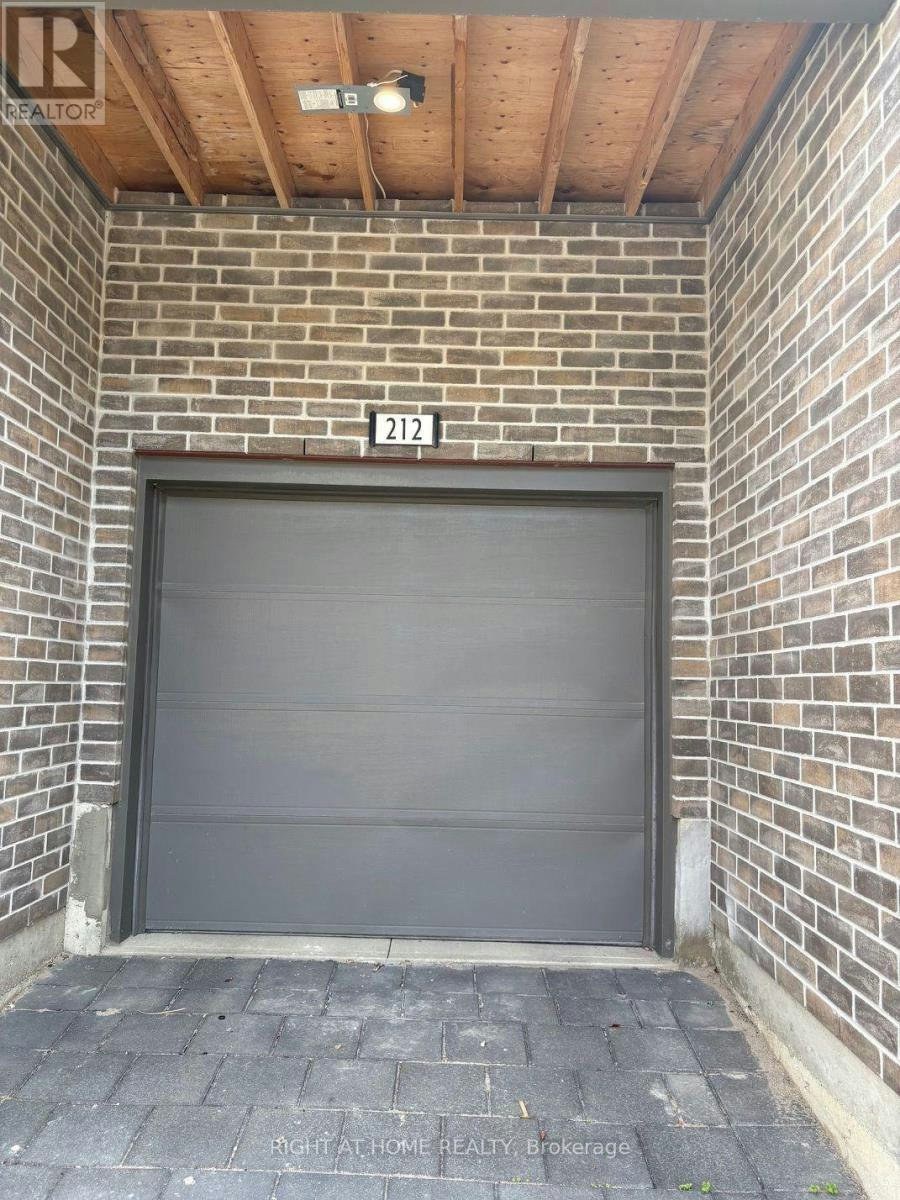 212-1960 Dalmagarry Road, London, ON, N6G 0T8 - 3