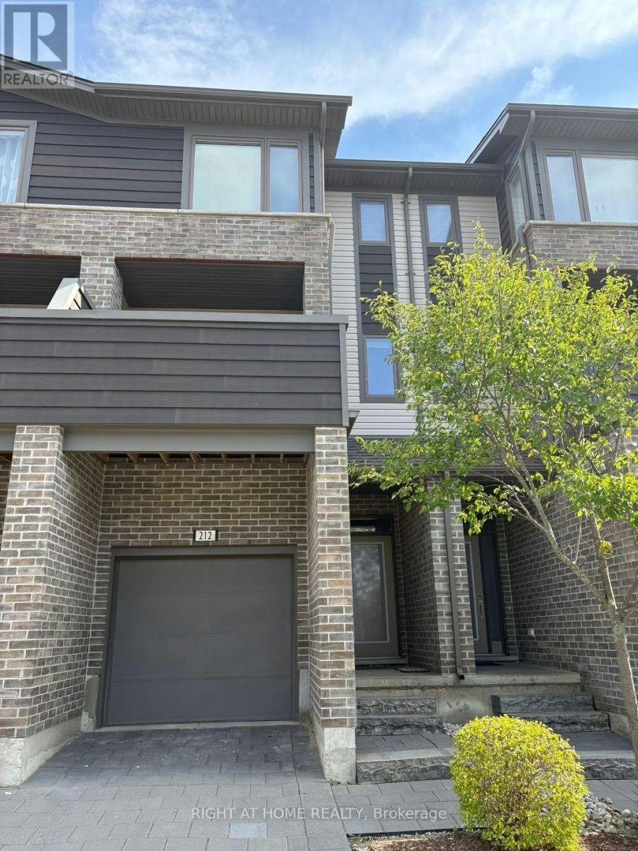 212-1960 Dalmagarry Road, London, ON, N6G 0T8 - 2
