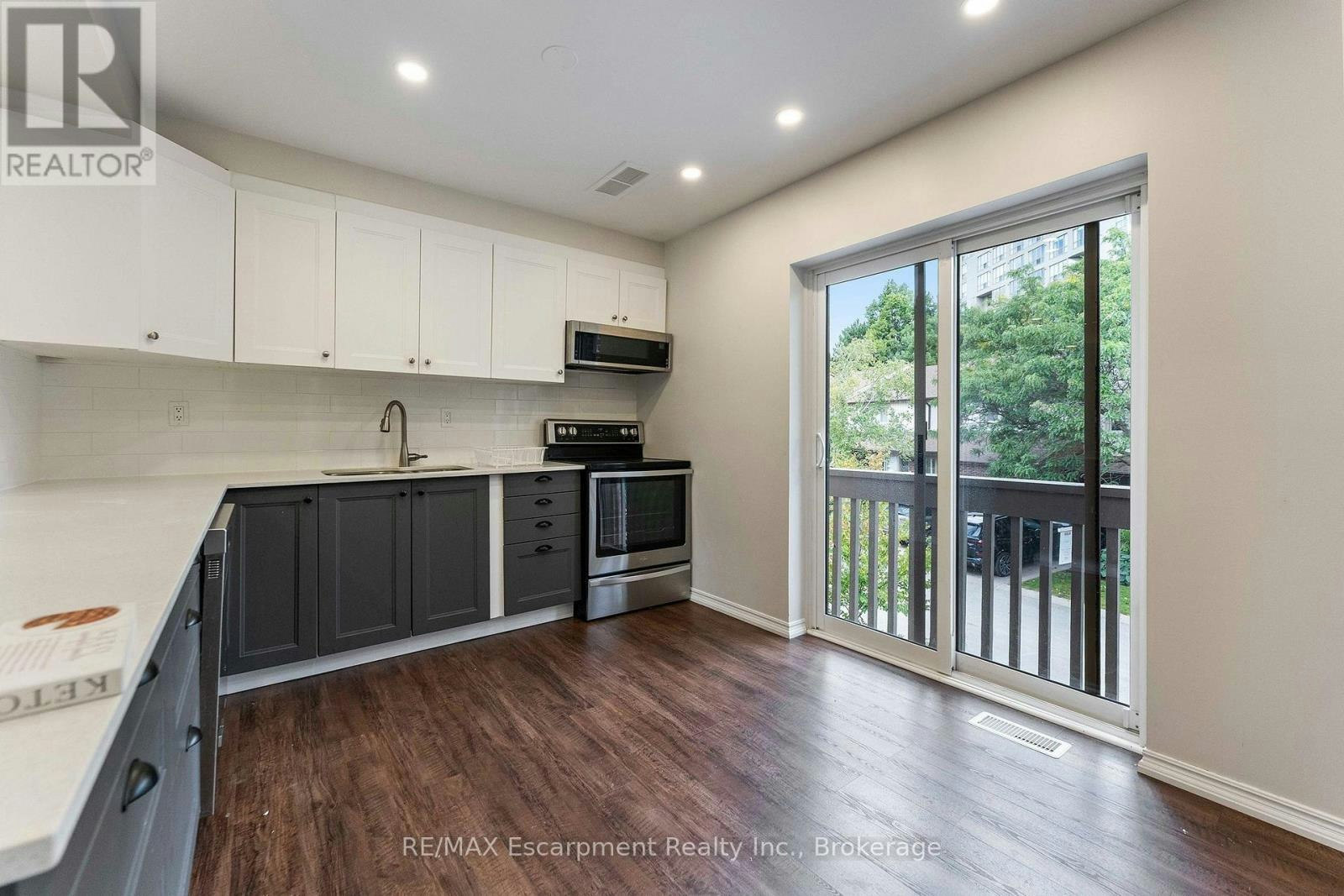 9-1160 Walden Circle, Mississauga, ON, L5J 4J9 - 16