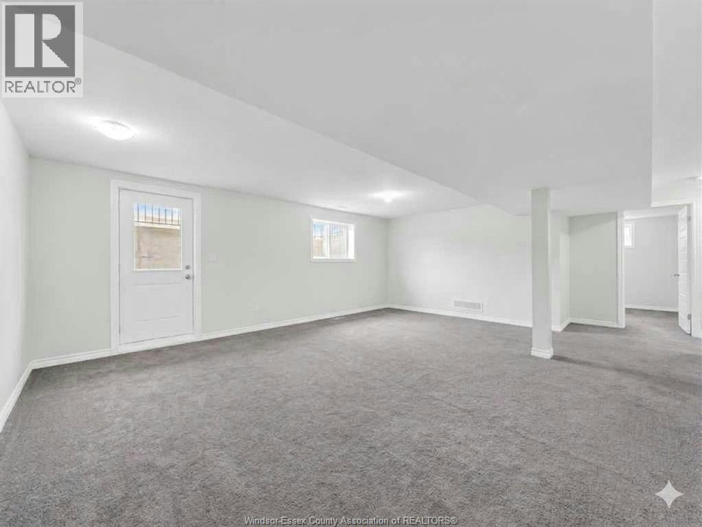 LOWER-1076 Lublin Avenue, Windsor, ON, N8P 0E5 - 2