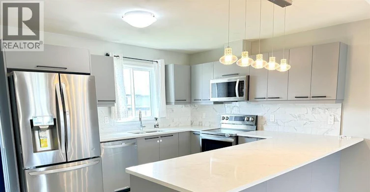 1076 Lublin Avenue, Windsor, ON, N8P 0E5 - 4