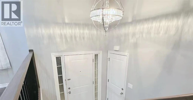 1076 Lublin Avenue, Windsor, ON, N8P 0E5 - 2
