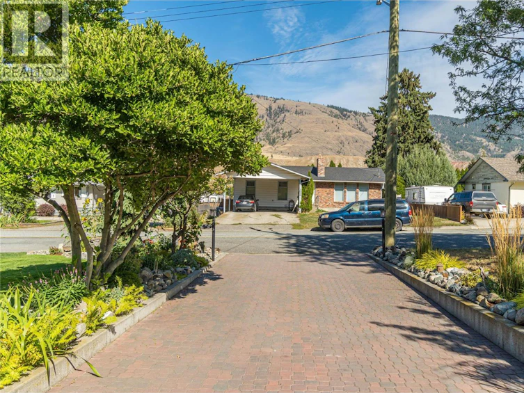 2653 Sunset Drive, Kamloops, BC, V2C 4K4 - 46