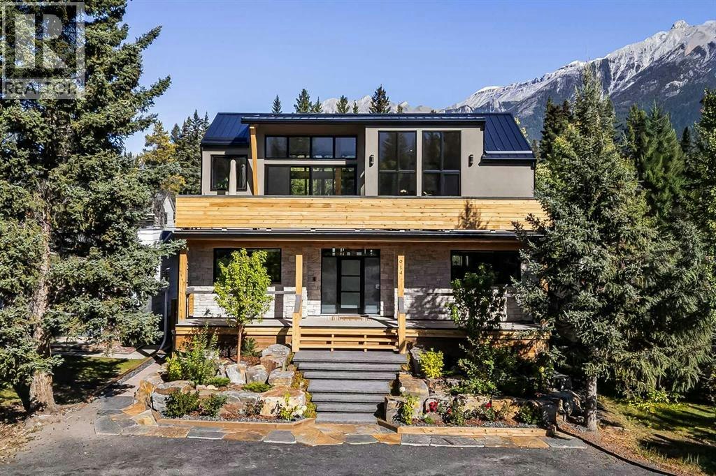 914 15th Street, Canmore, AB, T1W 2X3