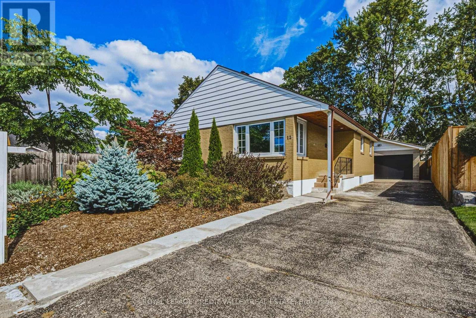 12 Stevenson Avenue, London, ON, N5W 1Y3