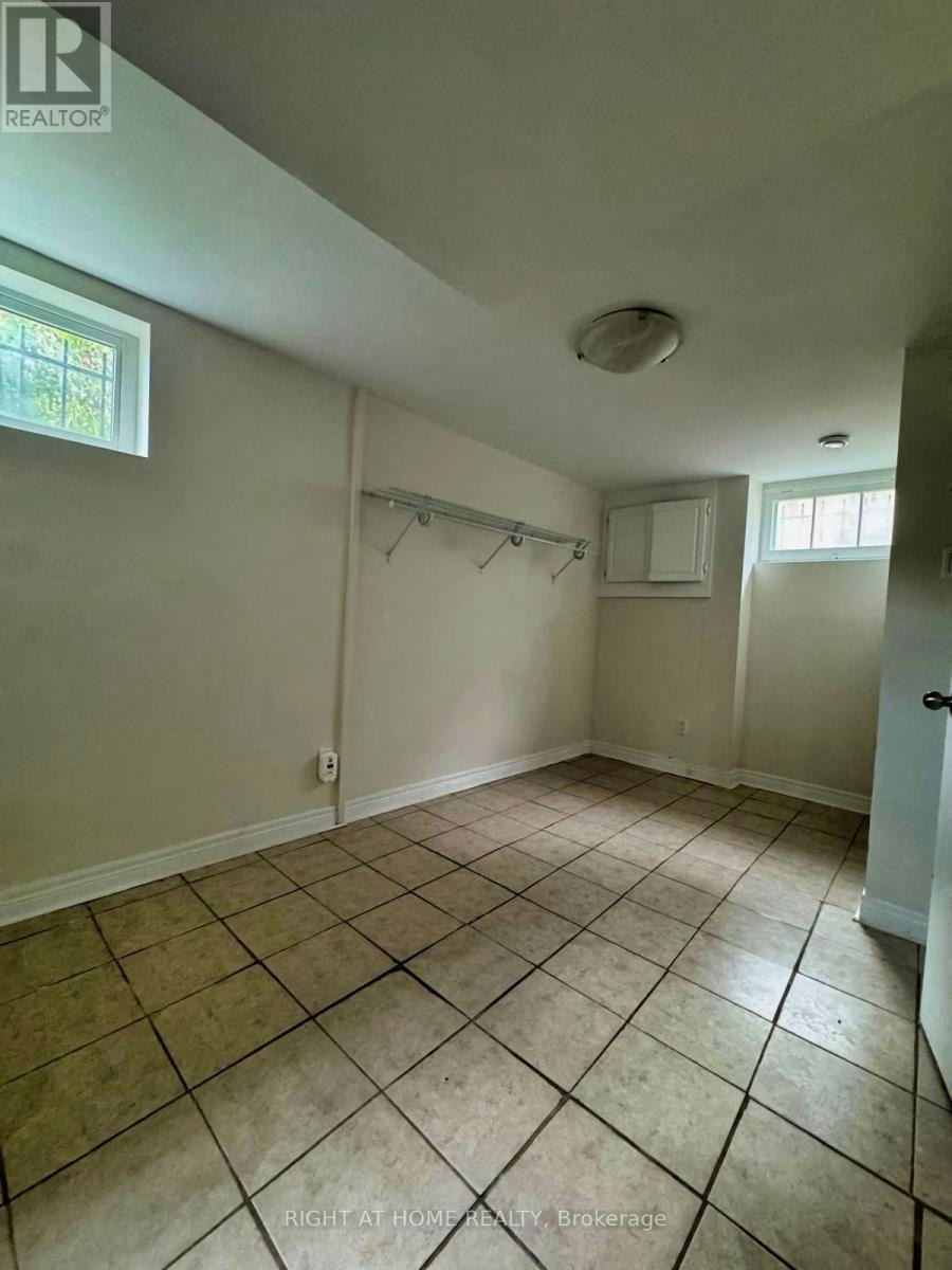 B-537 Clarke Road, London, ON, N5V 2E1 - 13