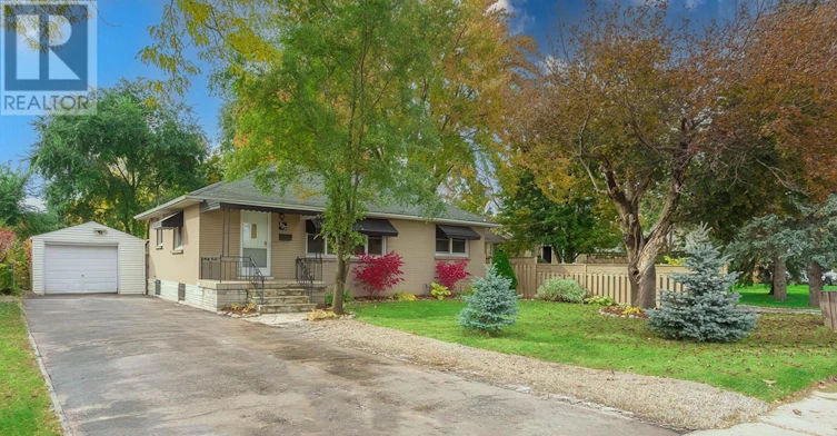 B-537 Clarke Road, London, ON, N5V 2E1