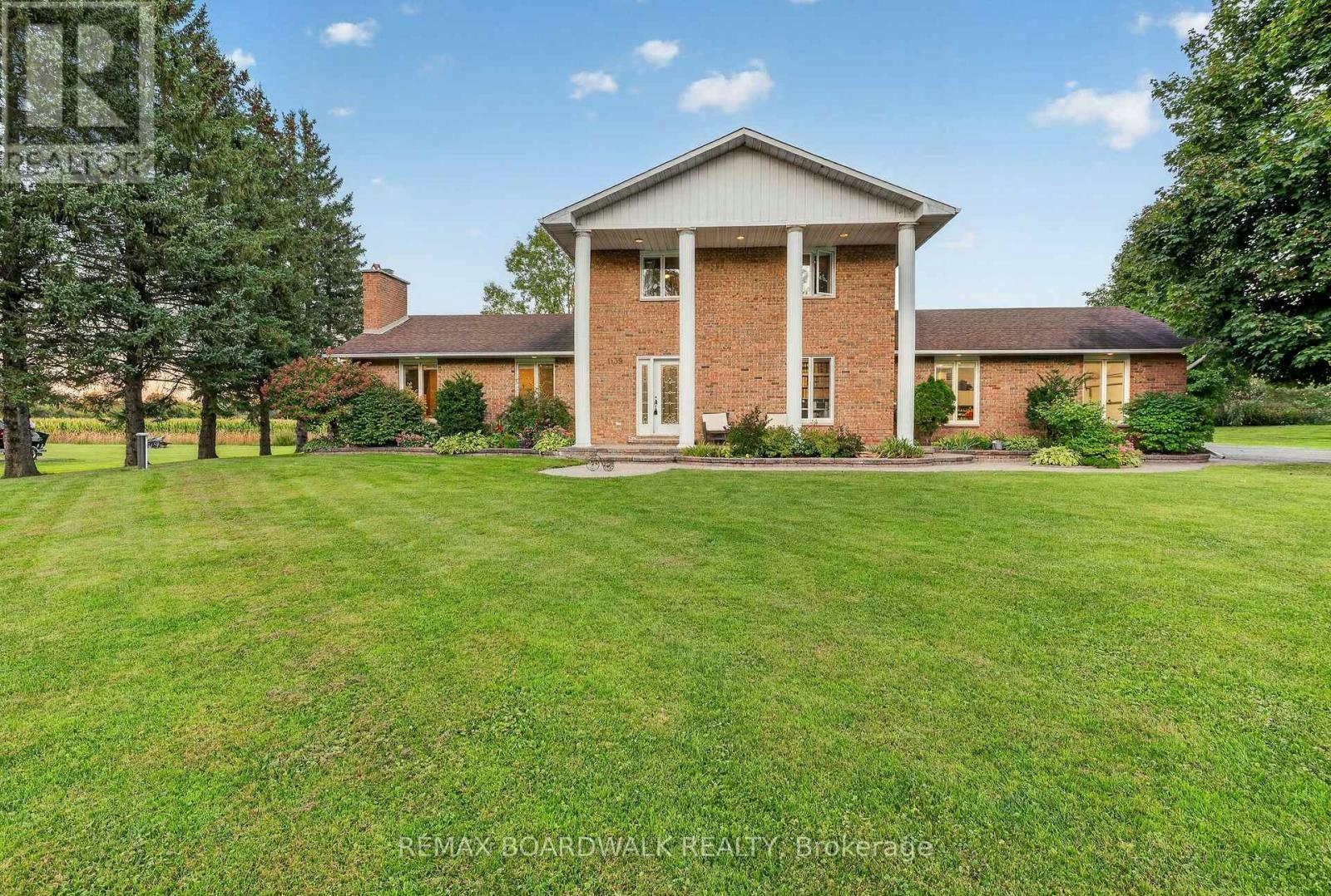 1139 St Joseph Road, Russell, ON, K0A 1W0