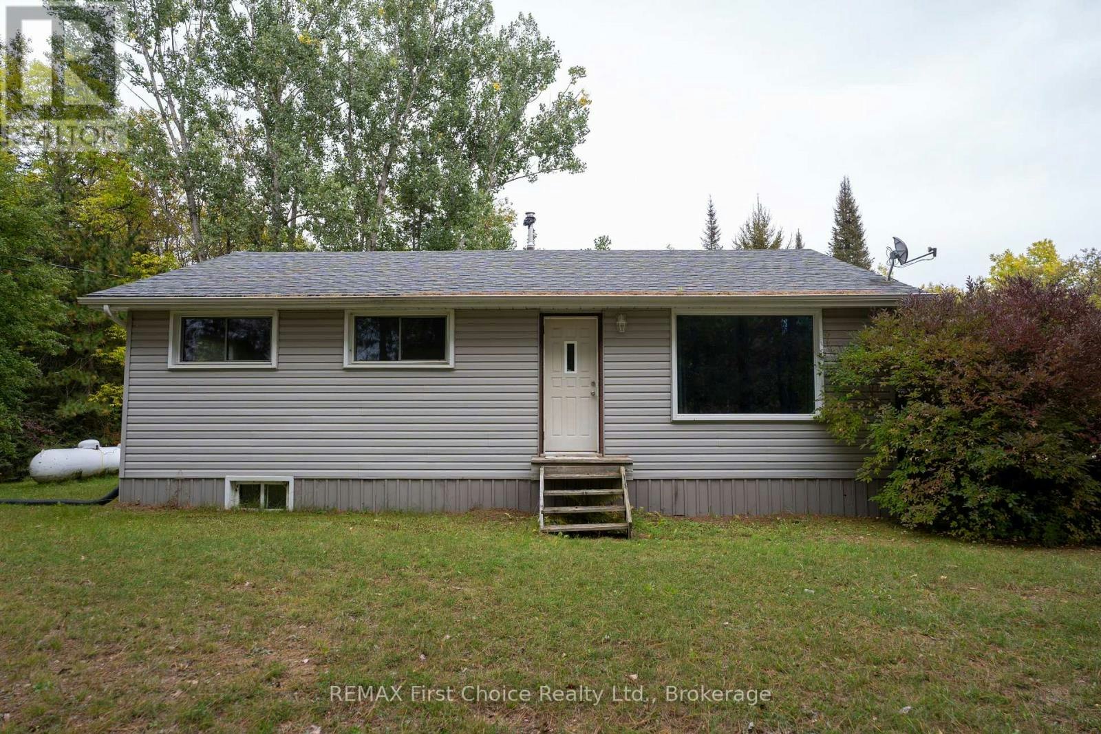 6590 Townline Road, Oliver Paipoonge, ON, P7G 1W3